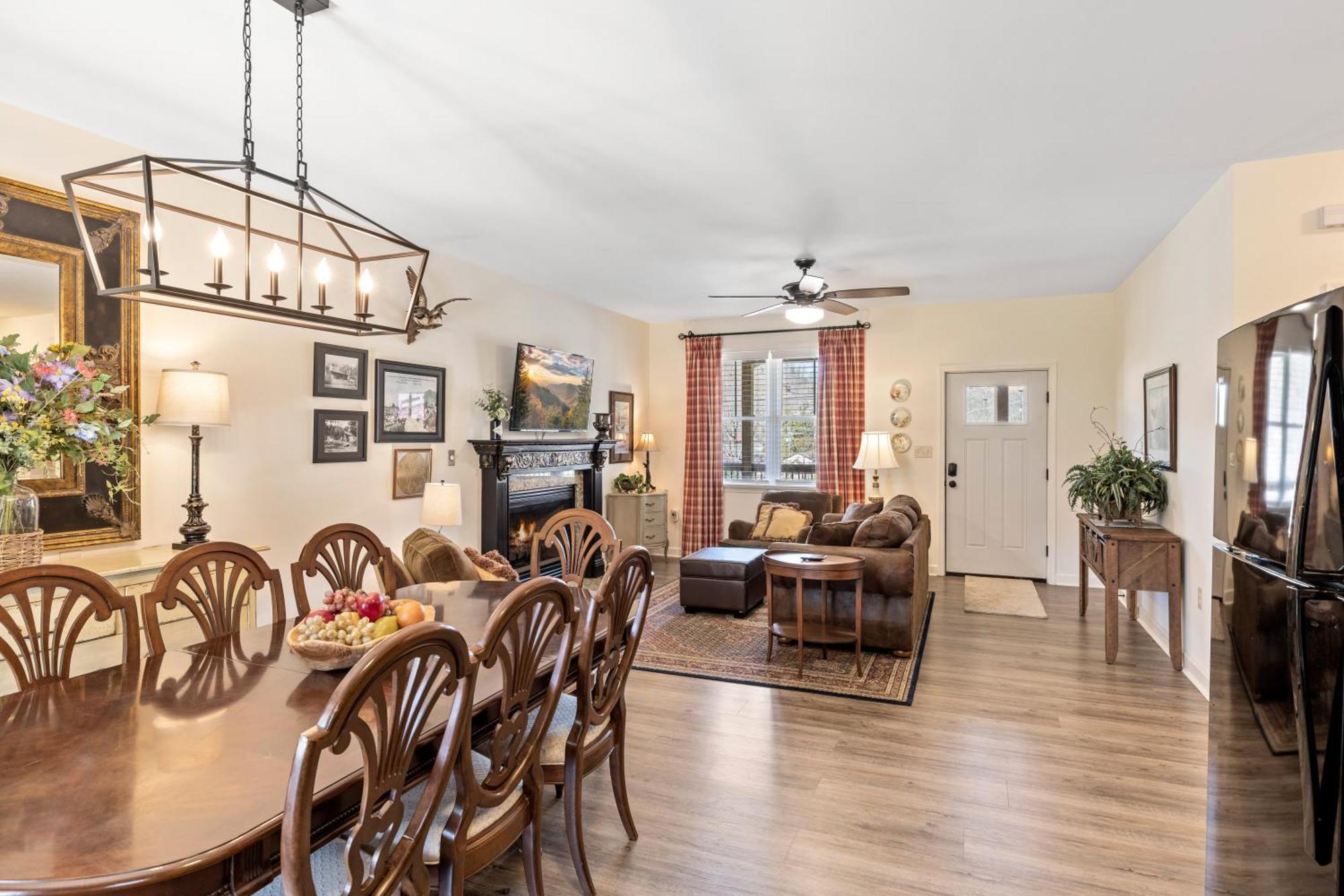 Bear Pass Is A 3 Bed 2 Bath Craftsman Style Home Located Within Walking Distance To Dt Gatlinburg Dış mekan fotoğraf